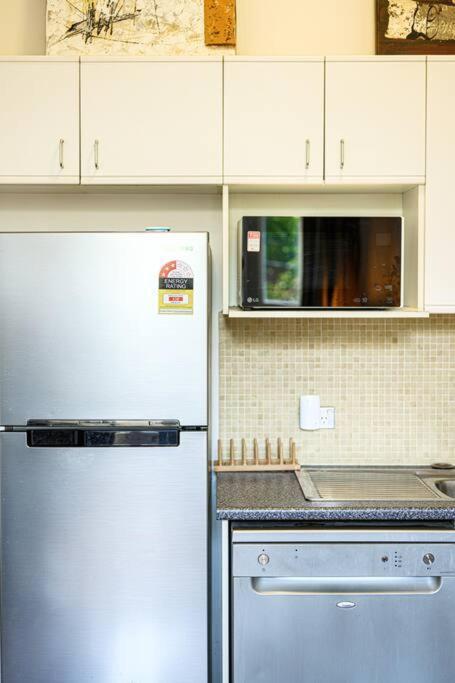Apartment Cbd Near Darling Harbour Icc 1br 4ppl *