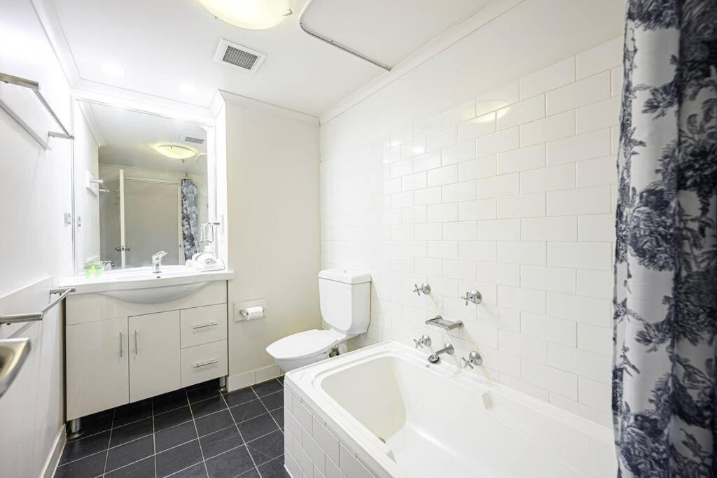 Cbd Near Darling Harbour Icc 1br 4ppl Apartment